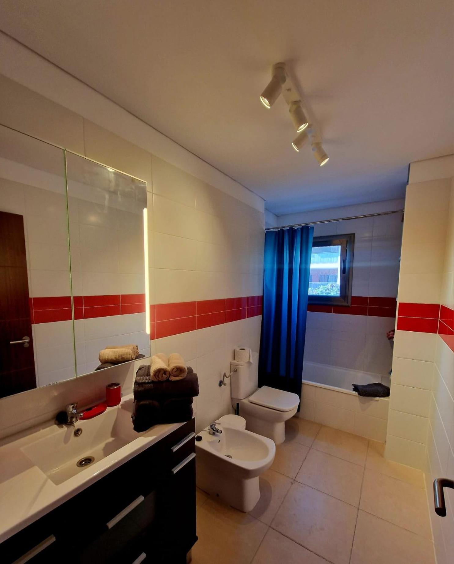 Alcala Seaside Apartment, Two Rooms, Private Parking Eksteriør billede