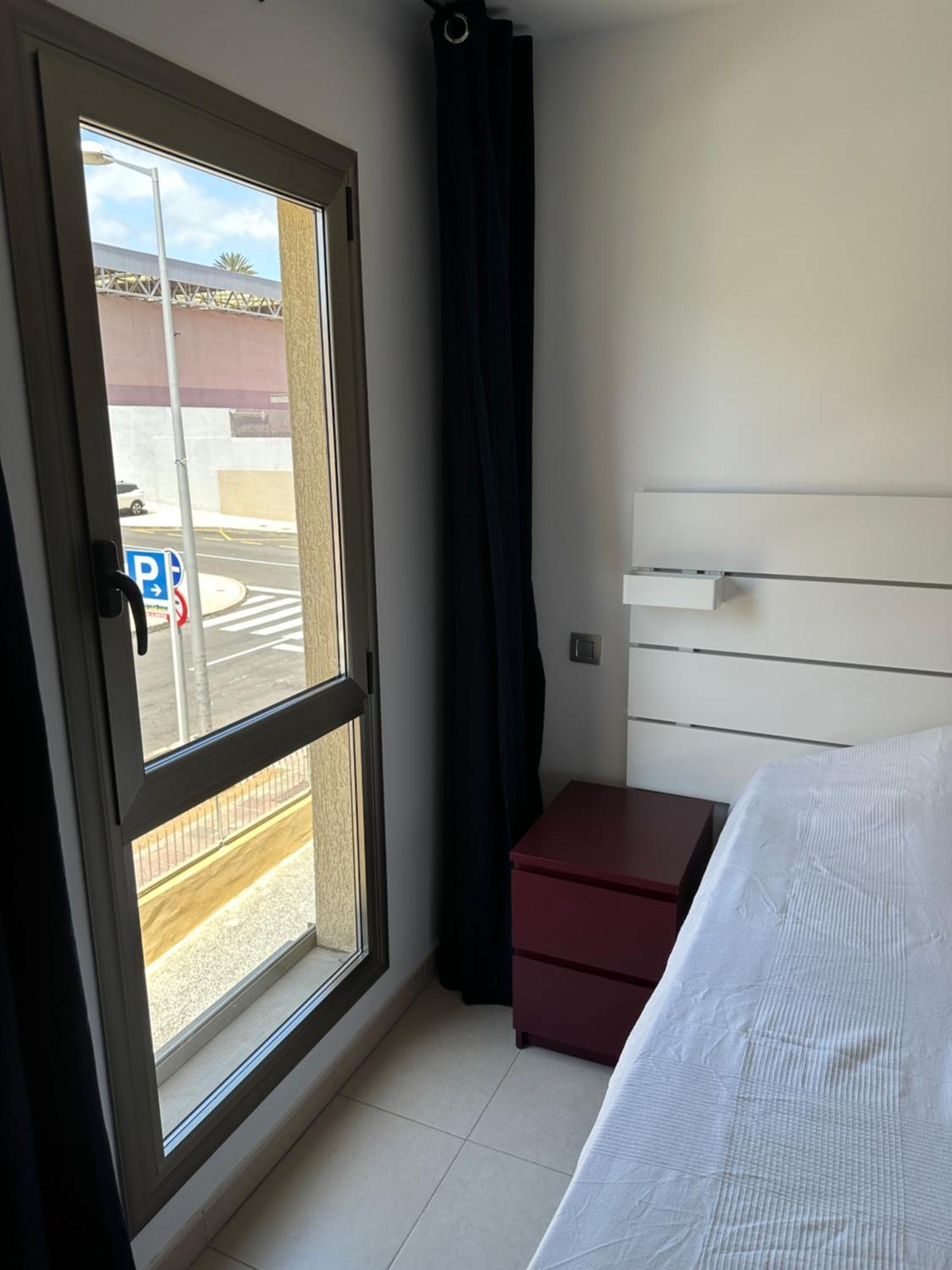 Alcala Seaside Apartment, Two Rooms, Private Parking Eksteriør billede
